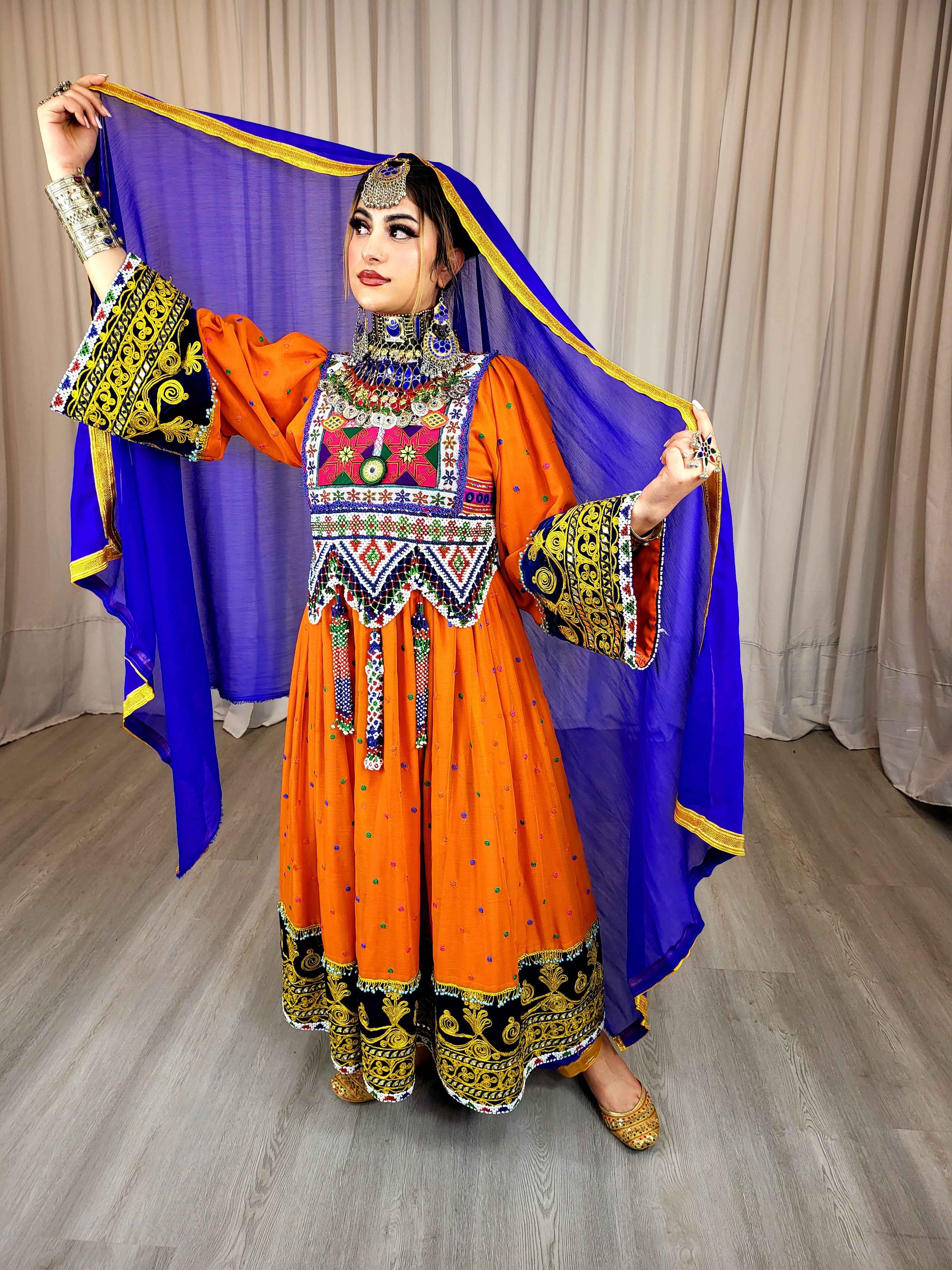 Jama Narenj Dress