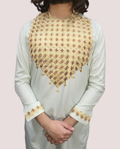 Off White Perahan Tumbon