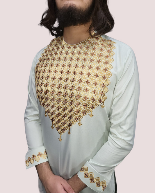 Off White Perahan Tumbon
