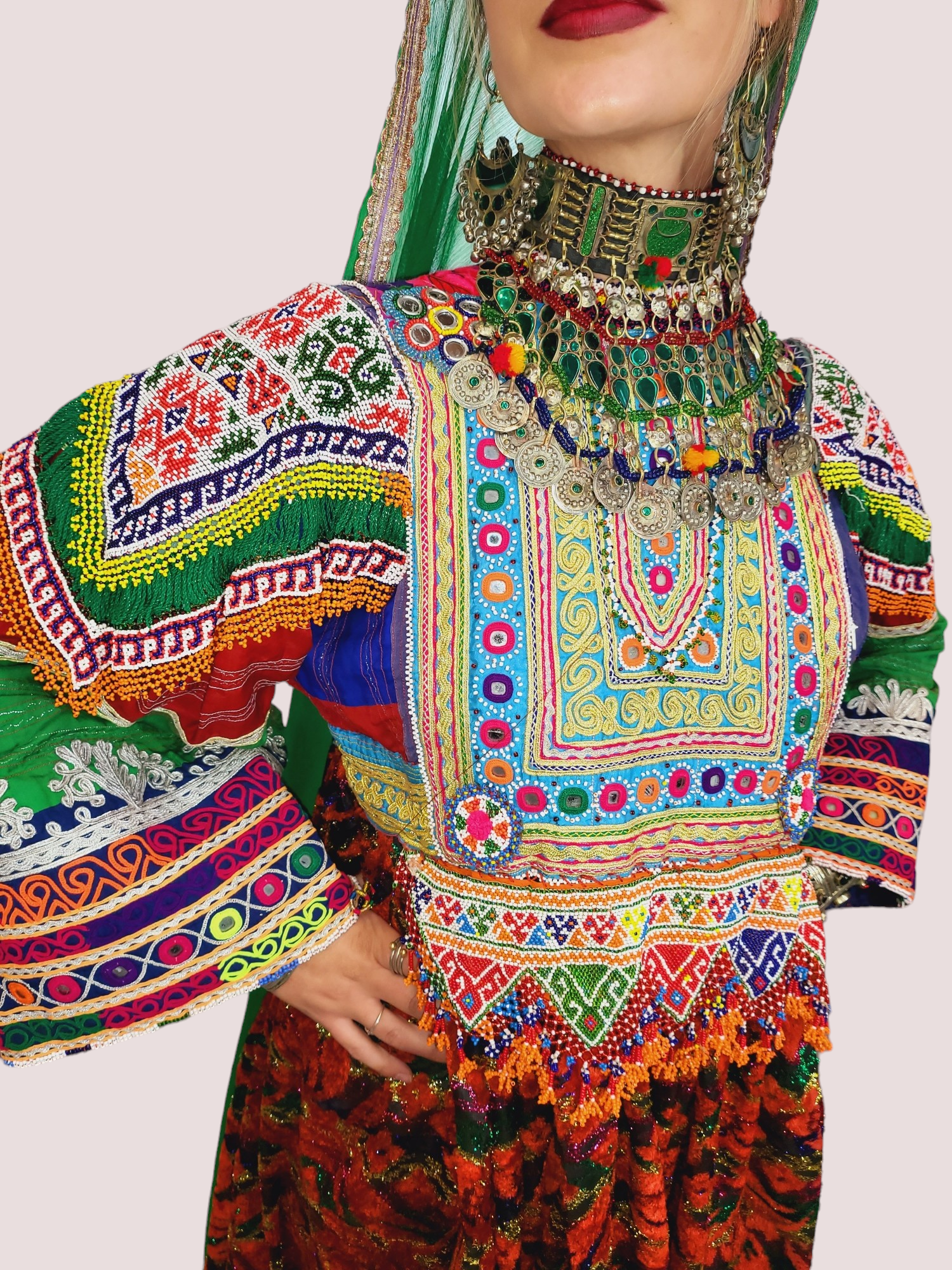 Gaach Bakhmal Kuchi Dress