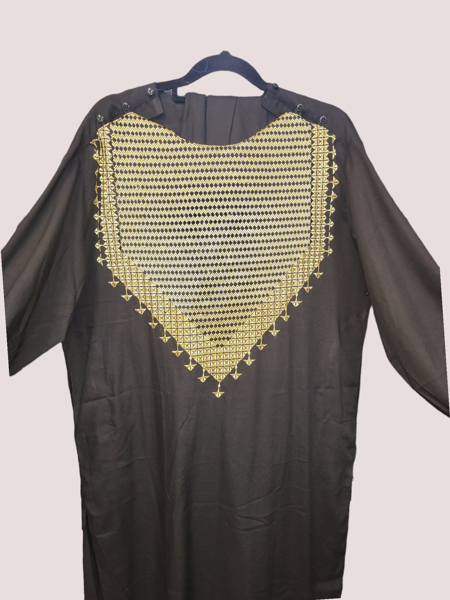 Black/Gold Peran Tumban