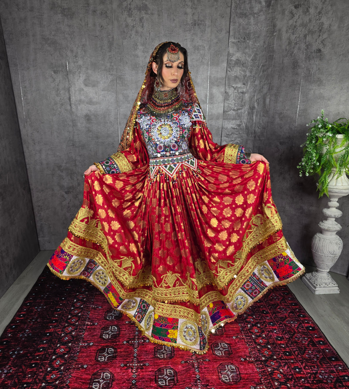 Sorkh Plate Dress